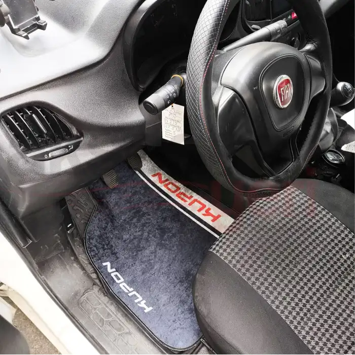 Kupon Turuncu Desen Araç İçi Halı Paspas-Kaydırmaz Taban-Universal Her Araca Uyumlu-Yıkanabilir