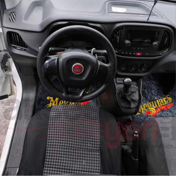 Meguiars Araç İçi Halı Paspas-Kaydırmaz Taban-Üniversal Her Araca Uyumlu-Yıkanabilir