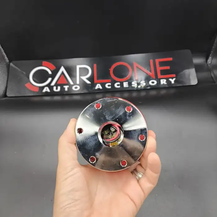 Momo Direksiyonlar İçin SökTak Göbek Aparatı-Kırmızı Renk