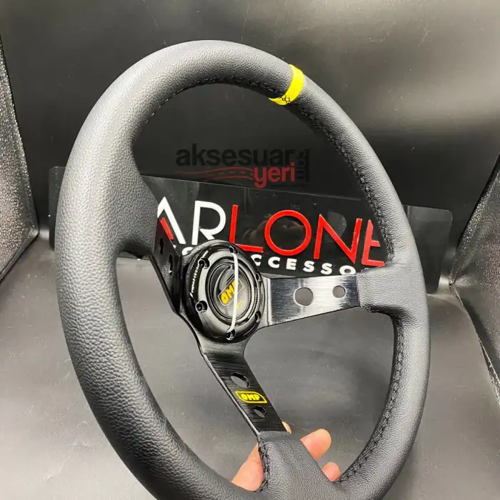 Momo Omp Direksiyon Sarı Detaylı  35cm Ofsetli Model Deri Kaplama A+ Orjinal Ürün