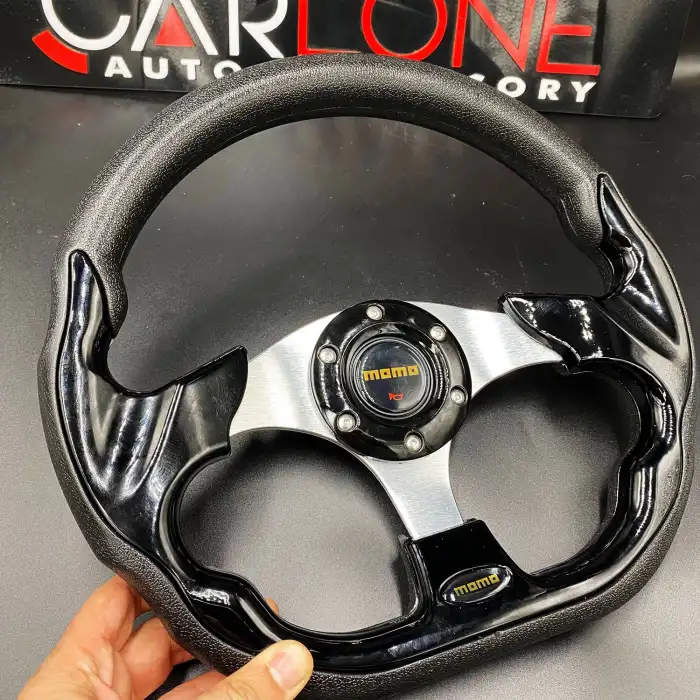 Momo Spor Direksiyon 32cm Siyah-Altı Kesikli Yarış Spor Direksiyonu