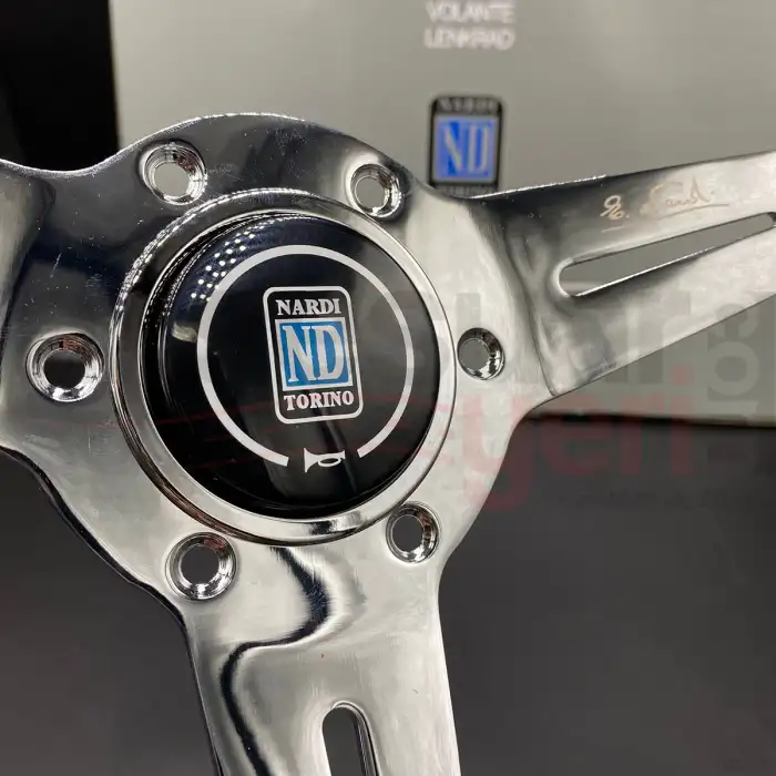 Nardi Ahşap Direksiyon 35cm-Çelik Gövde-Ojinal 1. Sınıf Premium Direksiyon