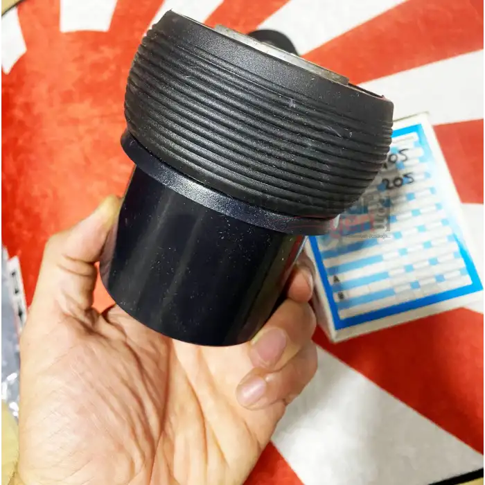 Peugeot 205 ve Peugeot 405 İçin Özel Spor Direksiyon Göbeği Momo Tip