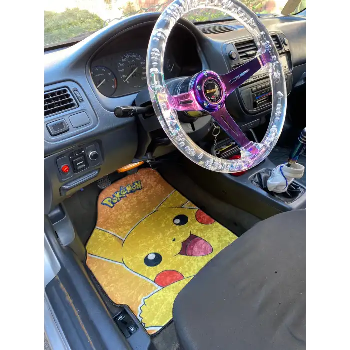 Pikachu Desen Araç İçi Halı Paspas-Kaydırmaz Taban-Universal Her Araca Uyumlu-Yıkanabilir