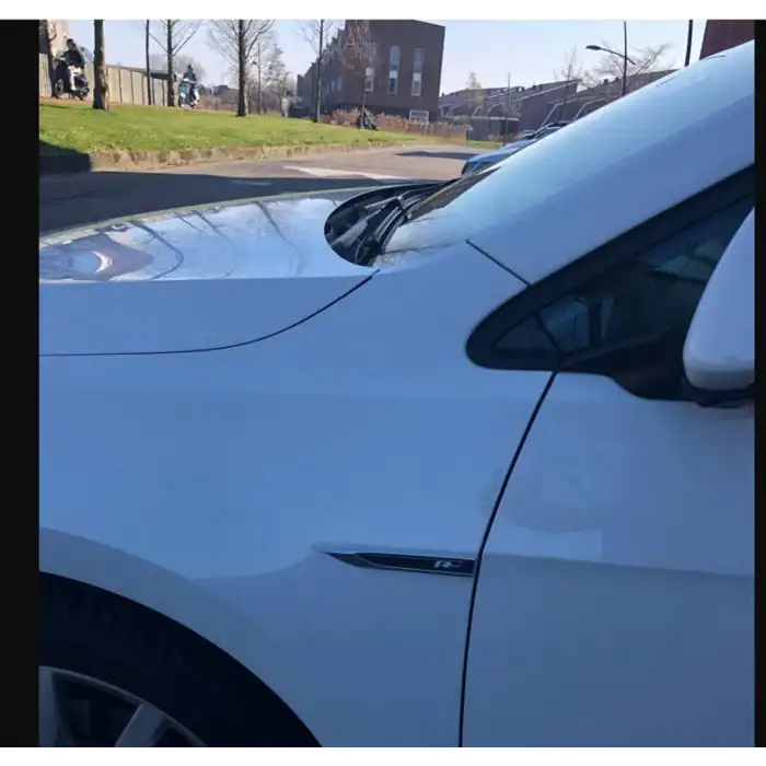 R-Line Siyah Metal Çamurluk Arması Venti - Nikelaj Kaplamalı A+ Ürün