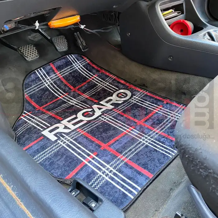 Recaro Ekose Desen Araç İçi Halı Paspas-Kaydırmaz Taban-Universal Her Araca Uyumlu-Yıkanabilir