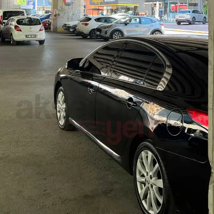 Renault Latitude 2010-2015 Yarasa / Batman Ayna Kapağı