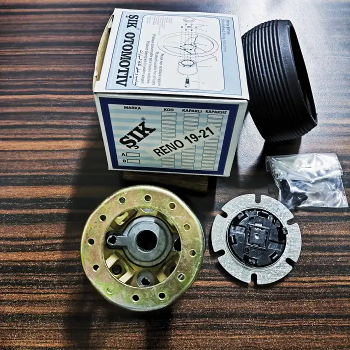 Renault R19Europa-R21Manager Uyumlu Sabit Spor Direksiyon Göbeği Momo Tip