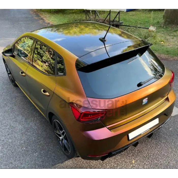 Seat İbiza 2017-2019 Arası Spoiler Parlak Siyah Boyalı İthal Ürün Plastik