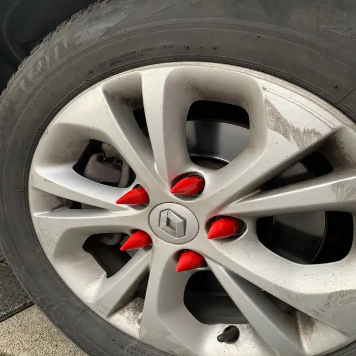 Sivri Bijon RENAULT KANGOO 2 Uyumlu Parlak Malzeme Kırmızı Renk 17mm 20 Adet