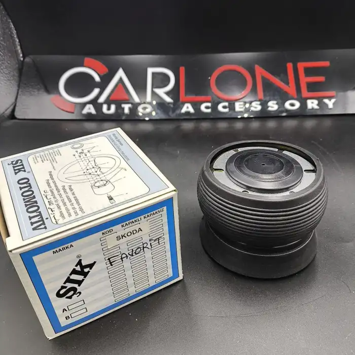 Skoda Favorit İle Uyumlu Sabit Spor Direksiyon Göbeği Momo Tip