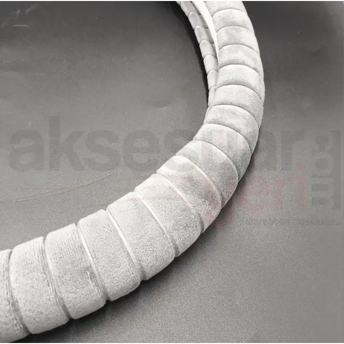 Tay Tüyü Peluş Geçme Direksiyon Kılıfı-Spor Görünüm-Gri-İç 32-Dış 38cm