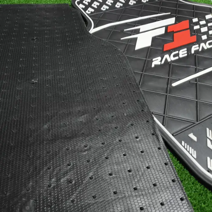 Üniversal F1 Latex Kauçuk-5 parça-Paspas-Kaydırmaz Taban-1.Sınıf İthal Ürün