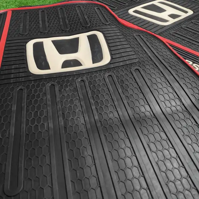 Üniversal Latex Kauçuk-5 parça-Paspas-Kaydırmaz Taban-1.Sınıf İthal Ürün