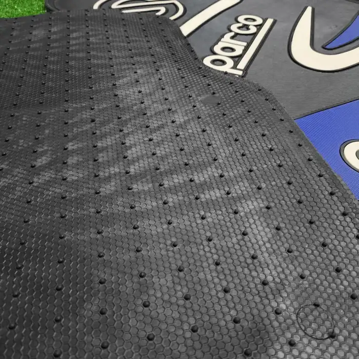 Üniversal Sparco Mavi Latex Kauçuk-5 parça-Paspas-Kaydırmaz Taban-1.Sınıf İthal Ürün