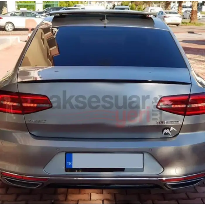 Volkswagen Passat B8 Spoiler Parlak Siyah Boyalı İthal Ürün Plastik