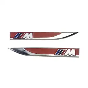Bmw M Kırmızı Metal Çamurluk Arması Venti - Nikelaj Kaplamalı A+ Ürün