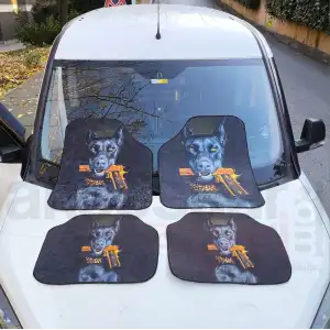 Doberman Goldpistol Desen Araç İçi Halı Paspas-Kaydırmaz Taban-Universal-Yıkanabilir