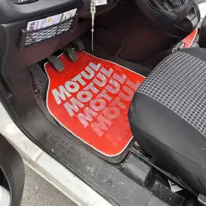 Motul Kırmızı Halı Paspas-Kaydırmaz Taban-Universal-Yıkanabilir