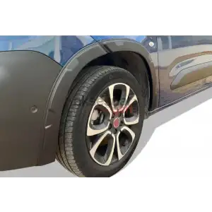 Opel Combo E Kasa Dodik Seti Çamurluk Koruma Kaplama