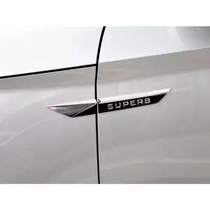 Skoda SuperB 4parça Siyah Çamurluk Arması Venti -Metal ve Nikelaj Kaplamalı A+ Ürün