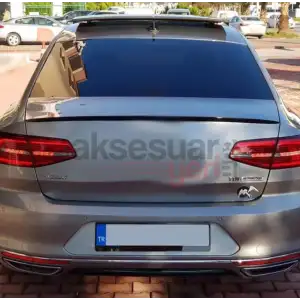 Volkswagen Passat B8 Spoiler Parlak Siyah Boyalı İthal Ürün Plastik