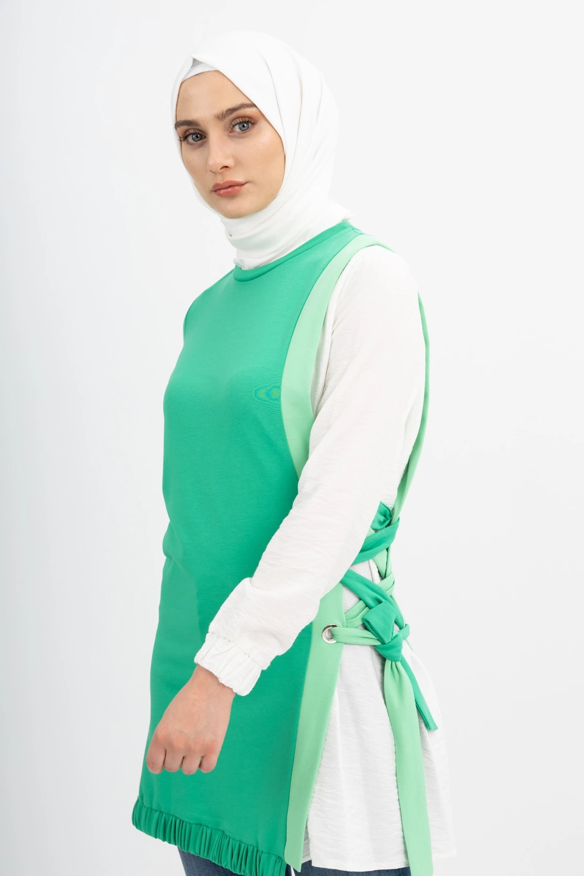 İPEKSİ İKİ İPLİK BEL ŞERİTLİ SWEATSHIRT - Benetton Yeşil