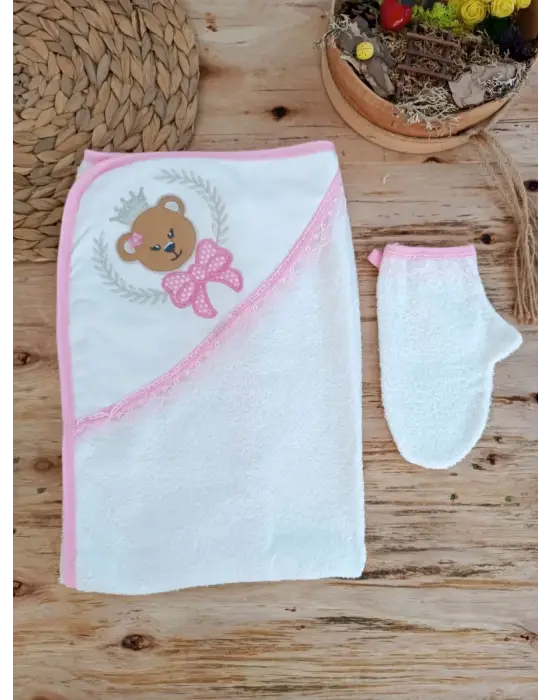 Omarı Yumuşak Bear Nakışlı Kız Bebek Havlu Seti