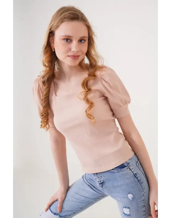 0409 Kare Yaka Örme Bluz - Bisküvi