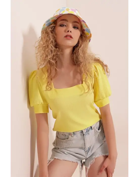 0409 Kare Yaka Örme Bluz - Sarı