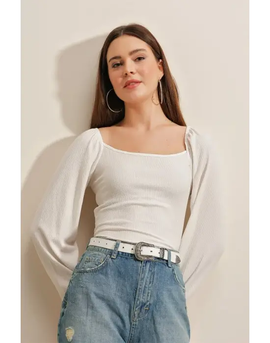 0465 Balon Kollu Örme Bluz - Beyaz