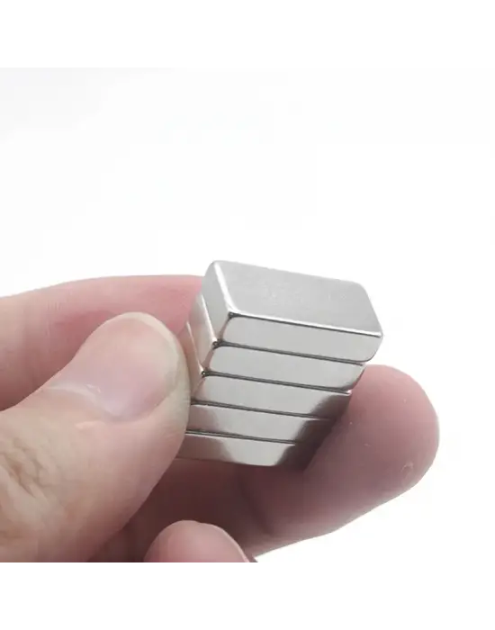 10 Adet 20x10x5 Mm Neodyum Magnet N35 Güçlü Mıknatıs Köşeli Ve Dayanıklı Nikel Kaplama