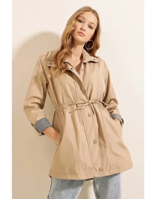 10322 Beli Büzgülü Trençkot - Bej