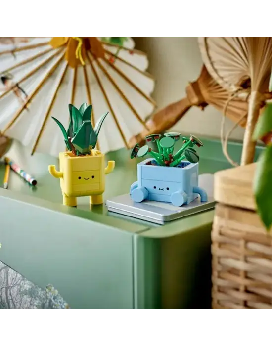 10349 Lego Botanicals Mutlu Bitkiler 217 parça +9 yaş