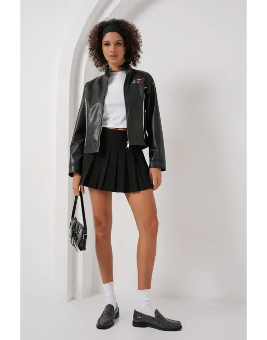 1041 Dik Yaka Suni Deri Ceket - Siyah