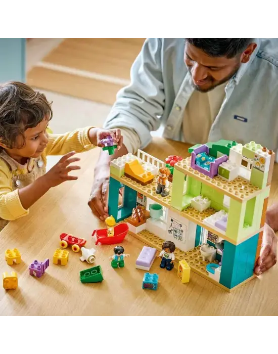 10470 Lego Duplo 3ü1 arada Figürlü Modern Aile Evi 166 parça +2 yaş