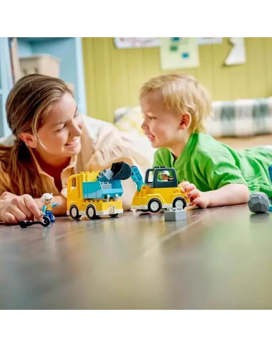 10475 Lego Duplo 3ü1 arada İnşaat Araçları 22 parça +2 yaş