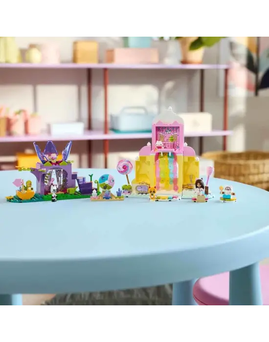 11205 Lego Gabbys Dollhouse Şekerleme Dağı ve Kedi Bahçesi 263 parça +4 yaş