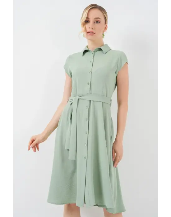 1677 Boydan Düğmeli Kuşaklı Elbise - E.Yeşil