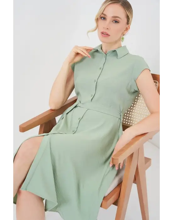 1677 Boydan Düğmeli Kuşaklı Elbise - E.Yeşil
