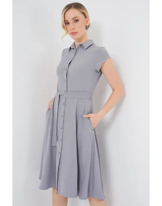 1677 Boydan Düğmeli Kuşaklı Elbise - Gri