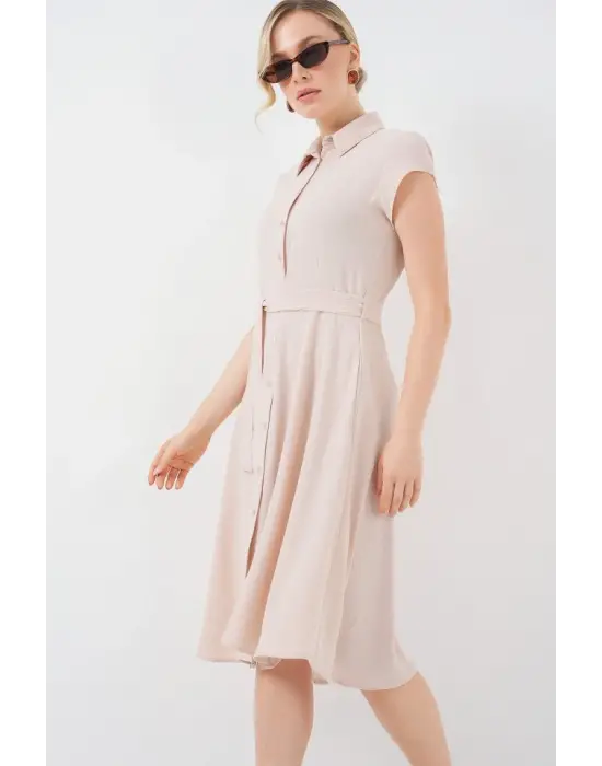 1677 Boydan Düğmeli Kuşaklı Elbise - Krem