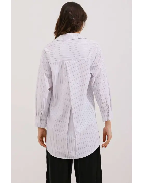 20217 Cep Detaylı Çizgili Oversize Gömlek - Beyaz