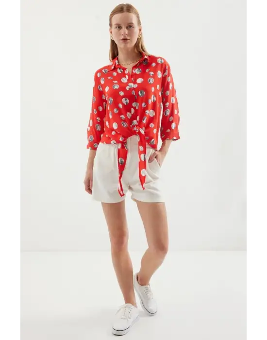 20243 Önü Bağlamalı Desenli Gömlek - Kırmızı