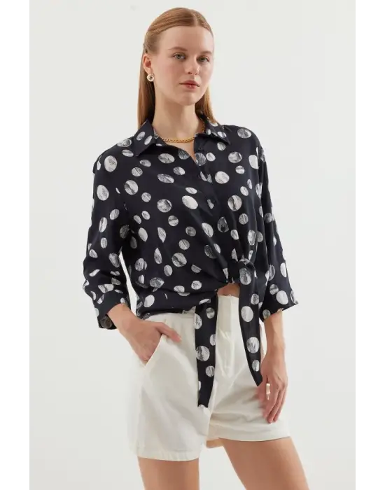 20243 Önü Bağlamalı Desenli Gömlek - Siyah