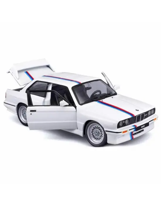 Omarı Efsanevi BMW M3 Model Araba