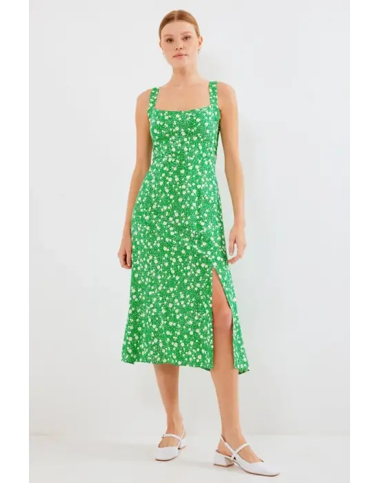 2282 Yırtmaçlı Askılı Viskon Elbise - Yeşil