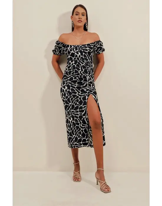 Şık Yırtmaçlı Yazlık Örme Elbise