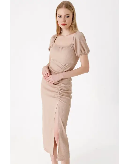 2396 Yırtmaçlı Yazlık Örme Elbise - Bisküvi