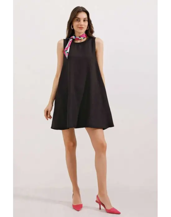 2444 Detaylı Mini Keten Elbise - Siyah